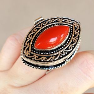 New Huge Coral 925 Silver Poison Ring.